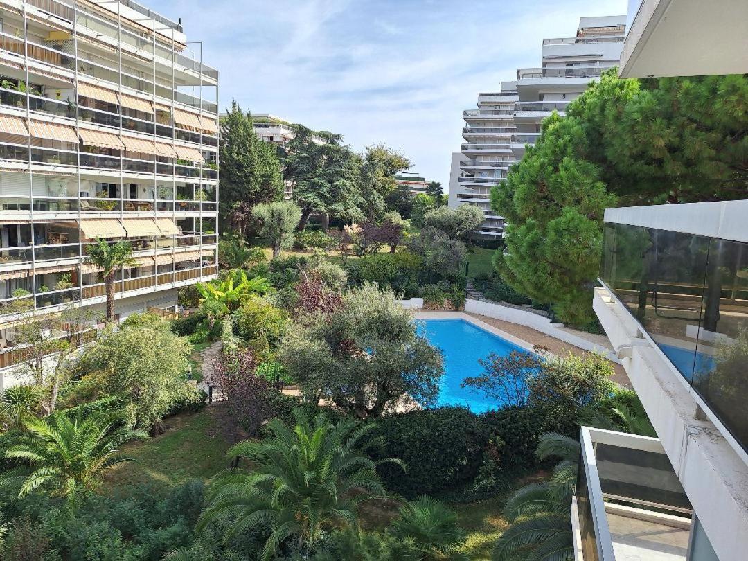 Juan Les Pins Charming Lägenhet Exteriör bild